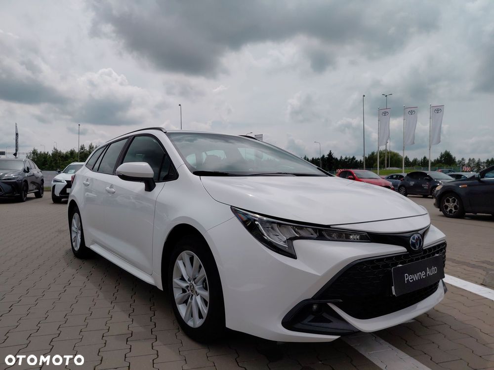 Toyota Corolla 1.8 Hybrid Comfort - 28
