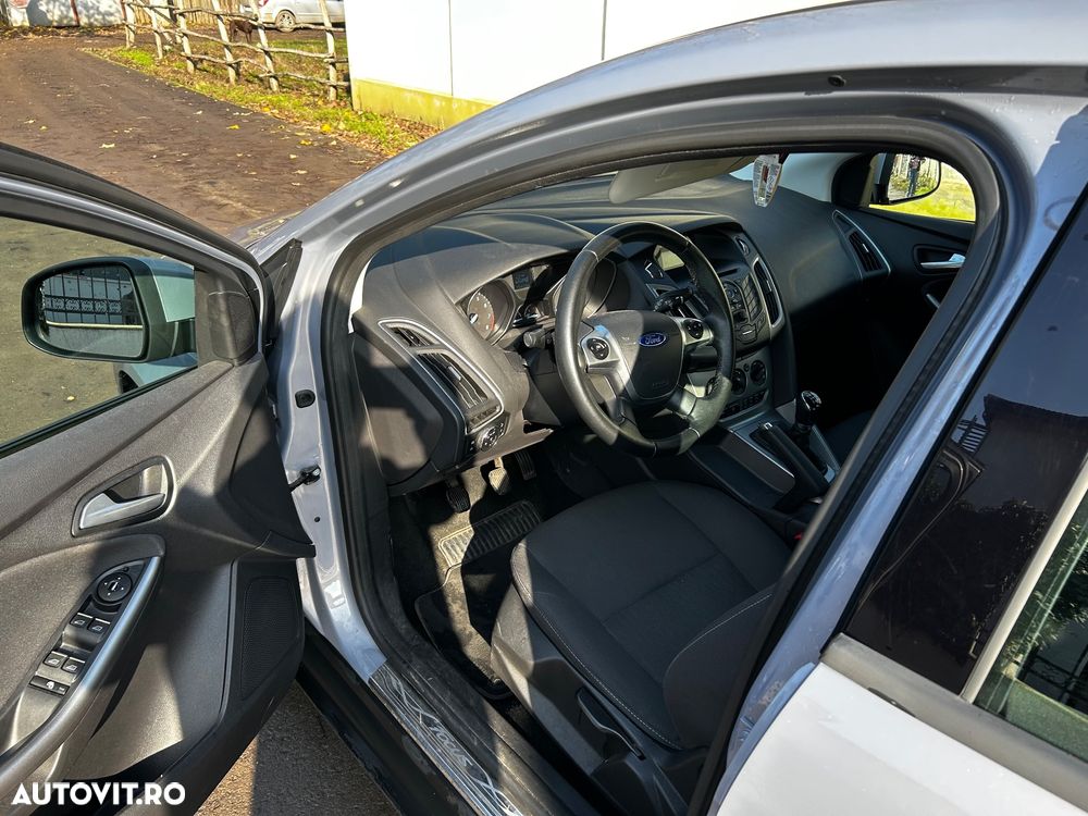 Ford Focus 1.0 EcoBoost 99g Start-Stopp-System SYNC Edition - 6