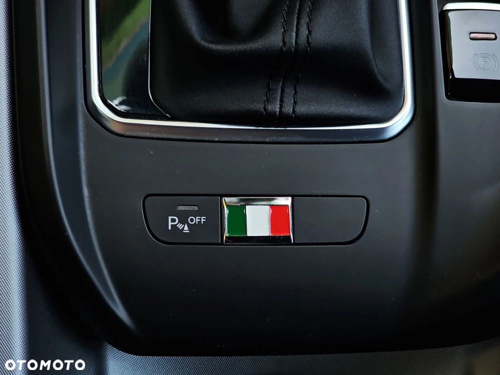 Alfa Romeo Tonale 1.5 T4 GSE mHEV Sprint DCT - 33