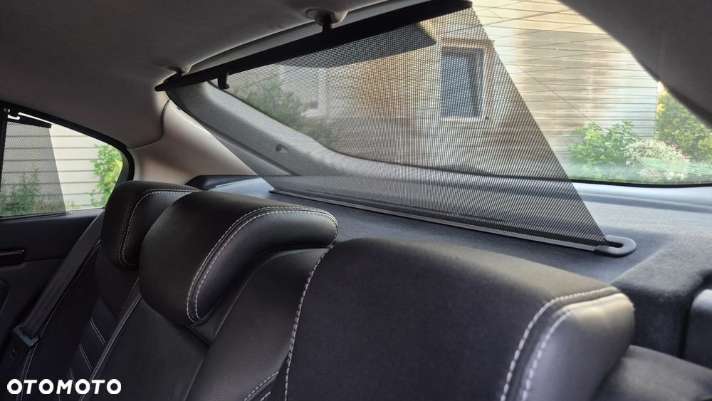 Renault Laguna 2.0 Bose Edition - 10