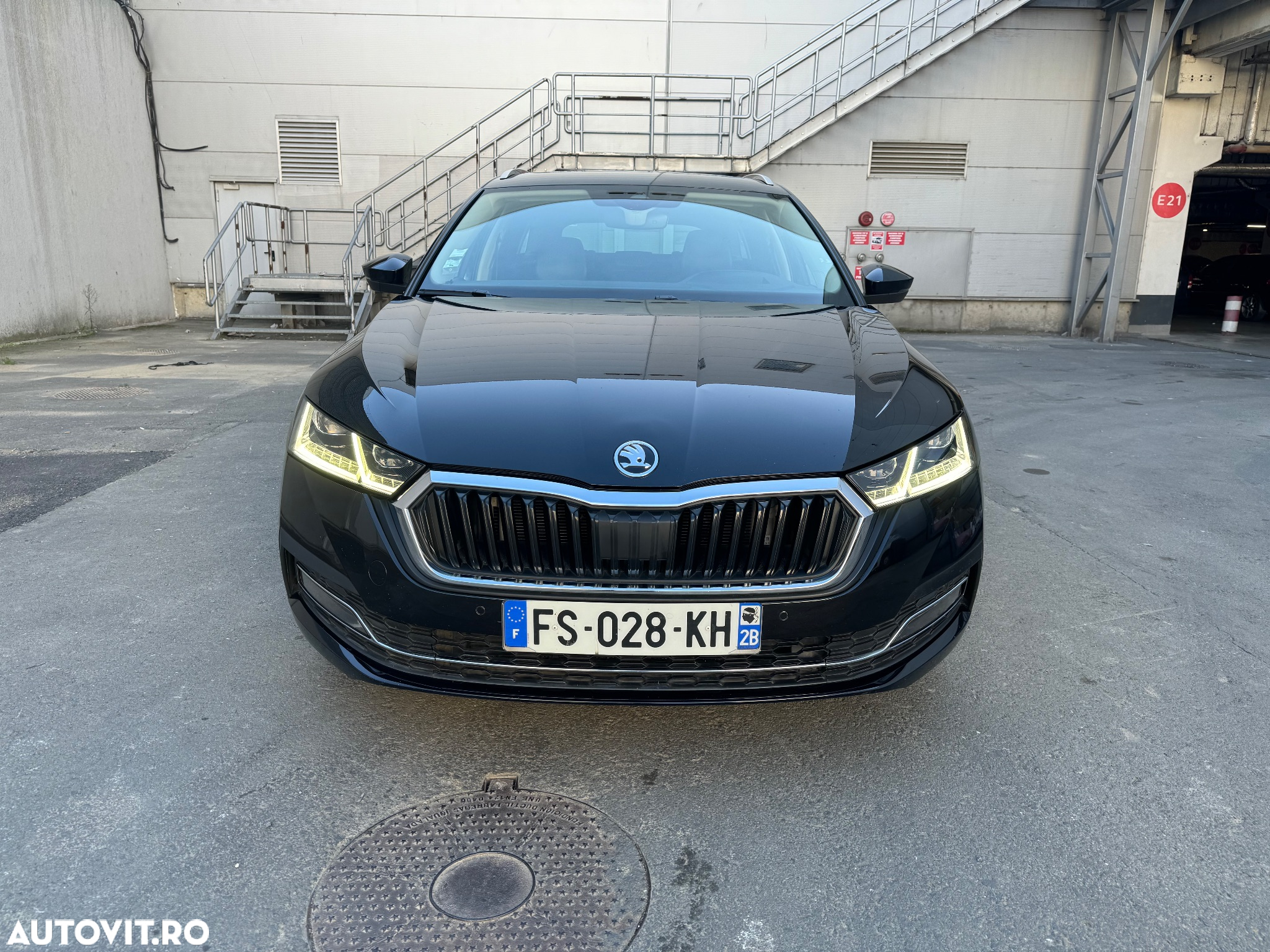 Skoda Octavia Combi Diesel 2.0 TDI DSG Ambition - 14