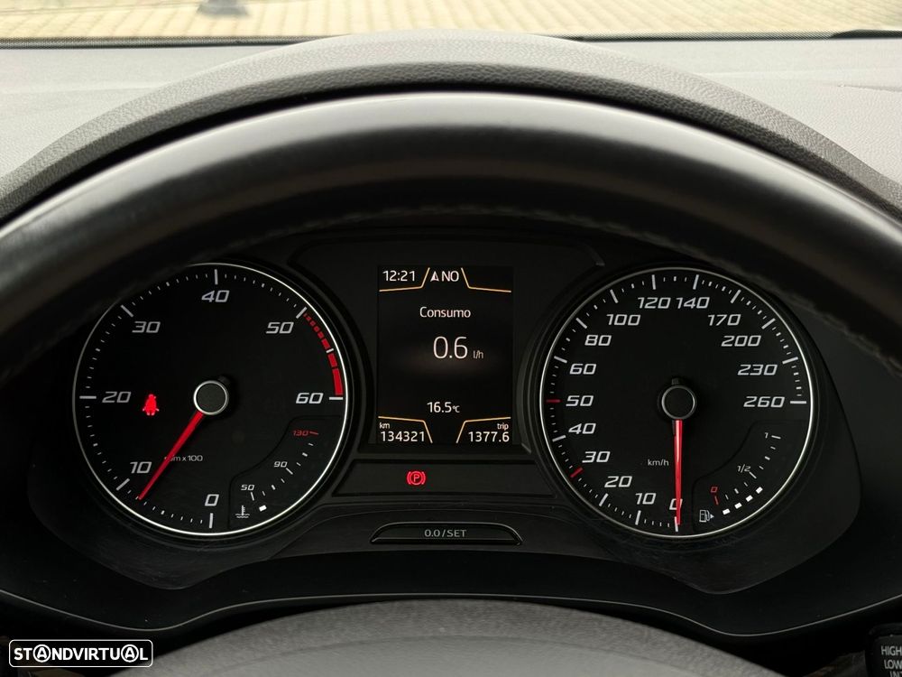 SEAT Leon ST 1.6 TDI Style Ecomotive - 11