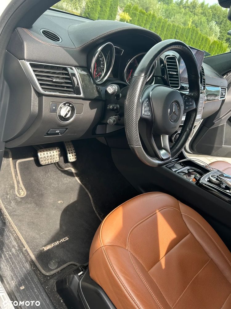 Mercedes-Benz GLE 450 4-Matic - 3