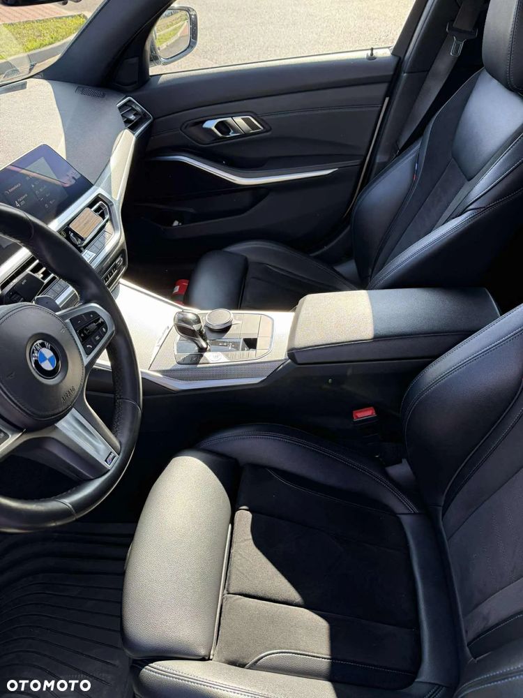 BMW Seria 3 320i M Sport Shadow sport - 25