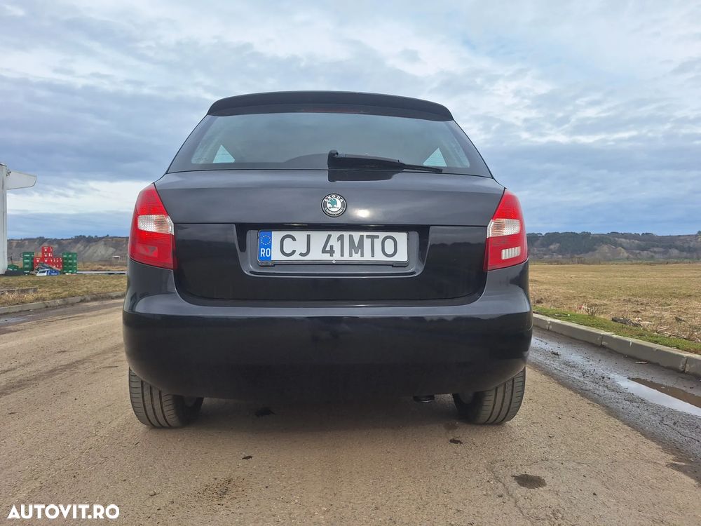 Skoda Fabia 1.2 HTP Ambiente - 6