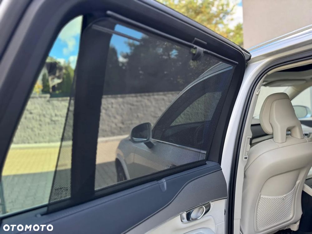 Volvo XC 90 - 27