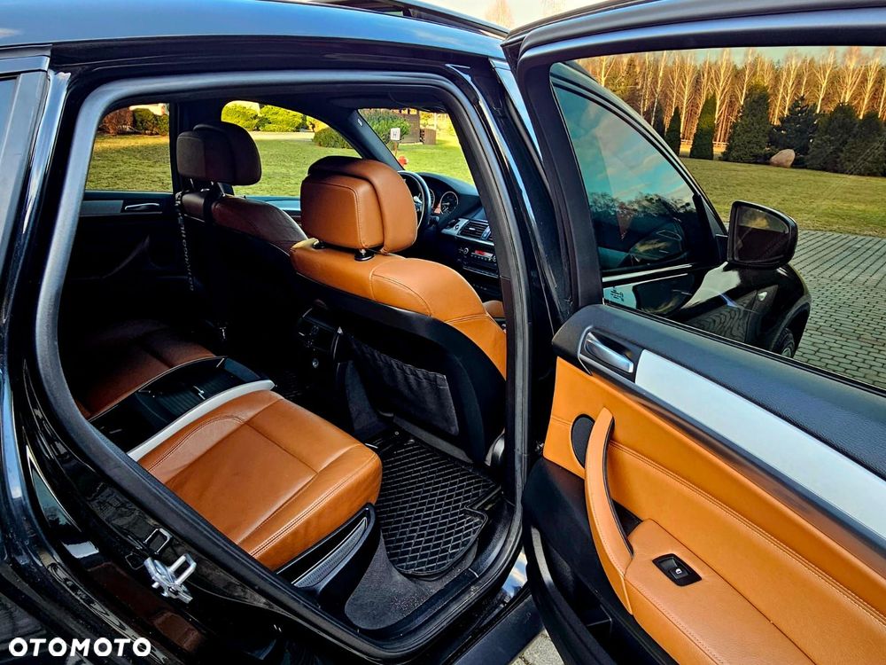 BMW X6 - 29