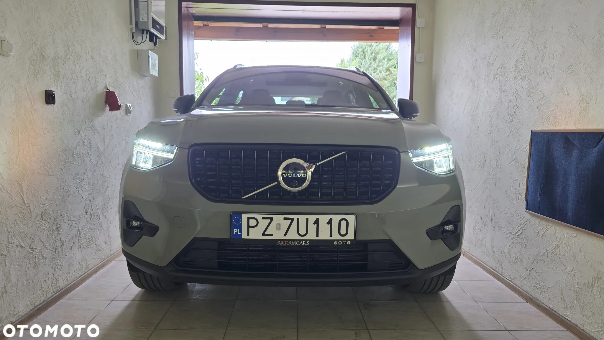 Volvo XC 40 B5 B AWD Ultimate Dark - 8