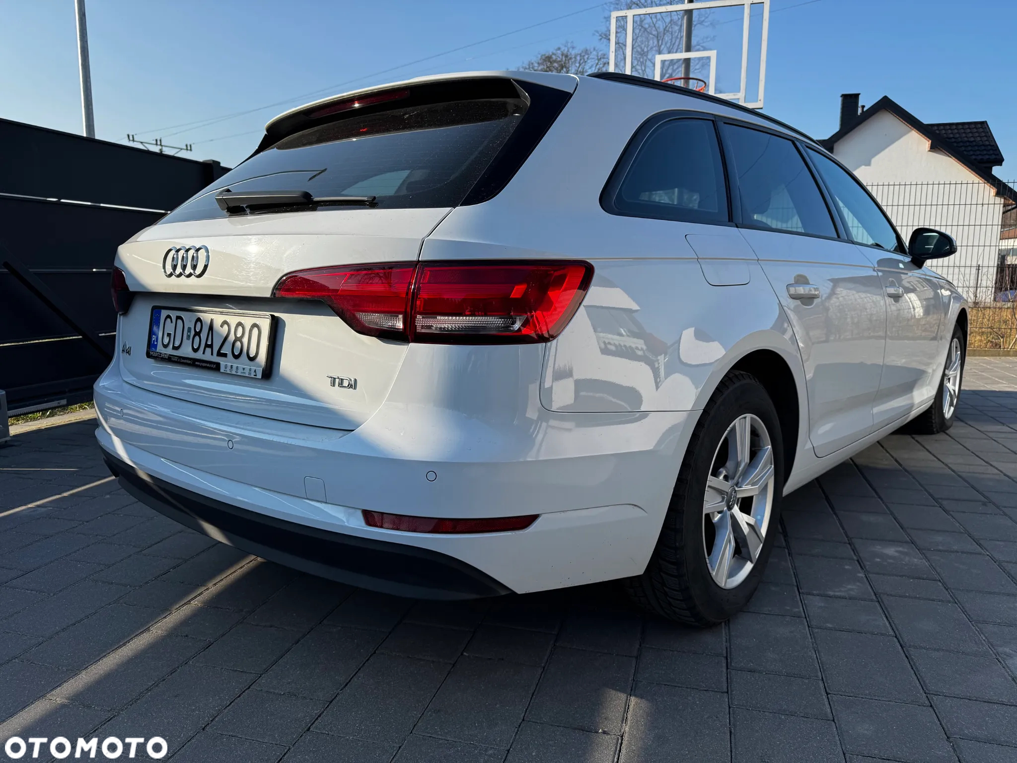 Audi A4 - 4