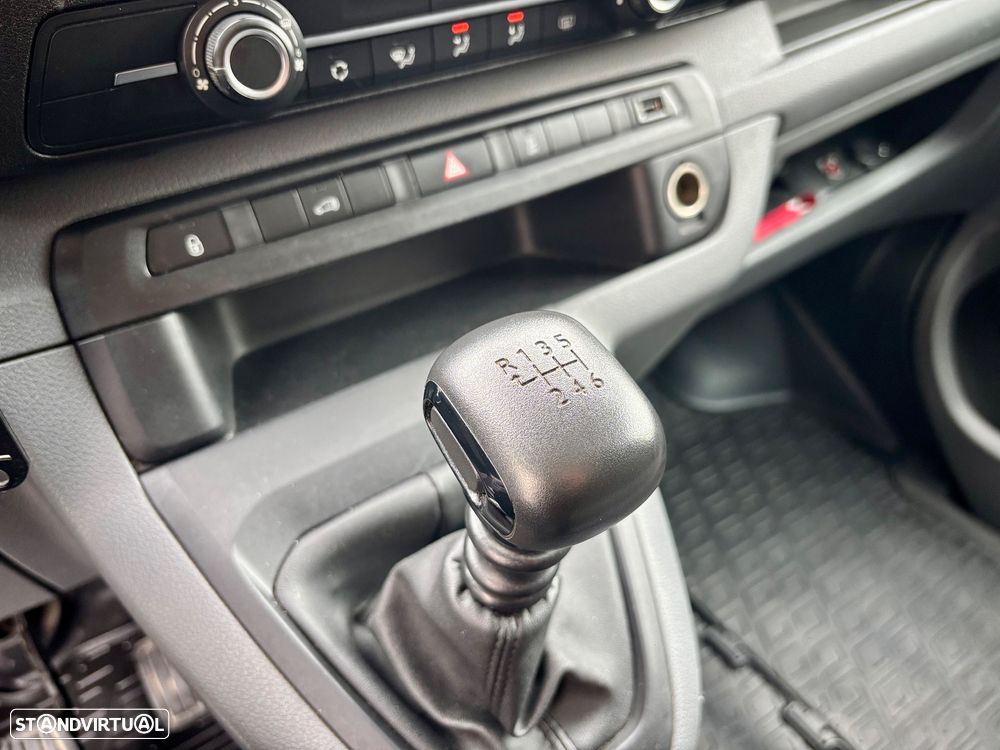 Citroën Jumpy 2.0 HDI Versão Longa - 36