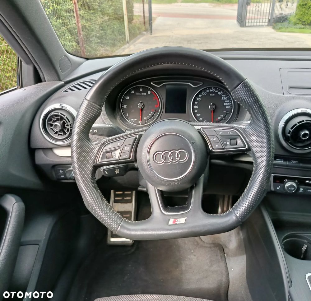 Audi A3 Sportback - 11