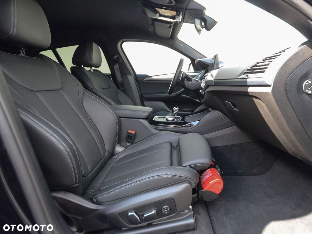 BMW X4 - 29
