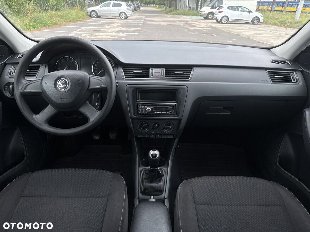 Skoda RAPID 1.2 Active Max - 10