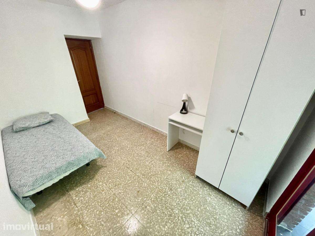 Quarto - localizado em Arroios Lisbon - Grande imagem: 3/28