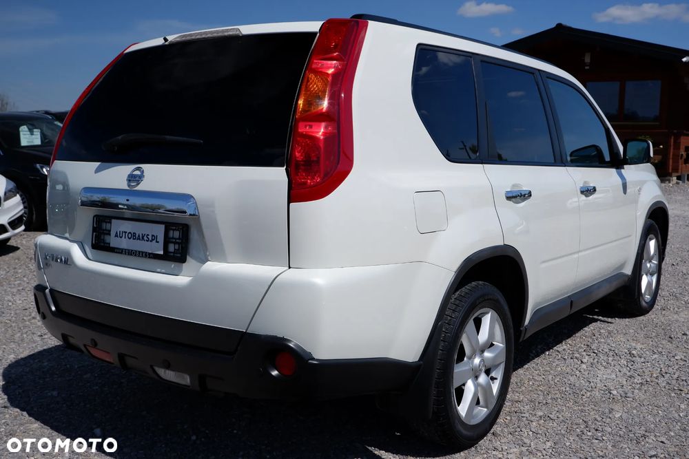 Nissan X-Trail 2.0 dCi 4x4 DPF Automatik Platinum - 33