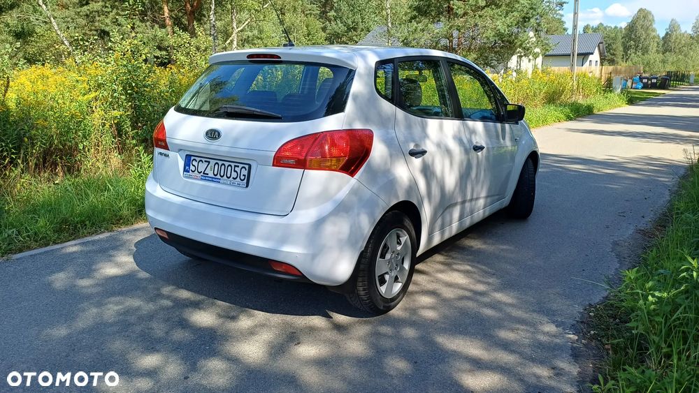 Kia Venga - 6