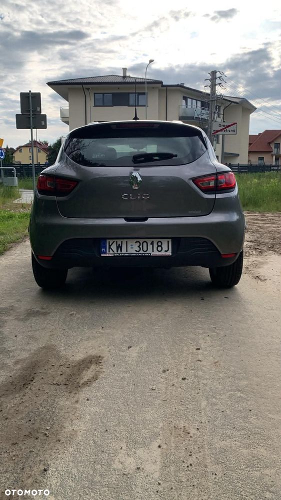 Renault Clio 1.2 16V Authentique - 5