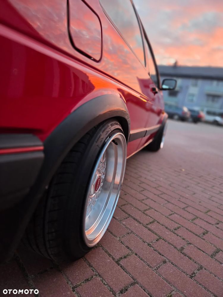 Volkswagen Golf 1.3 - 14