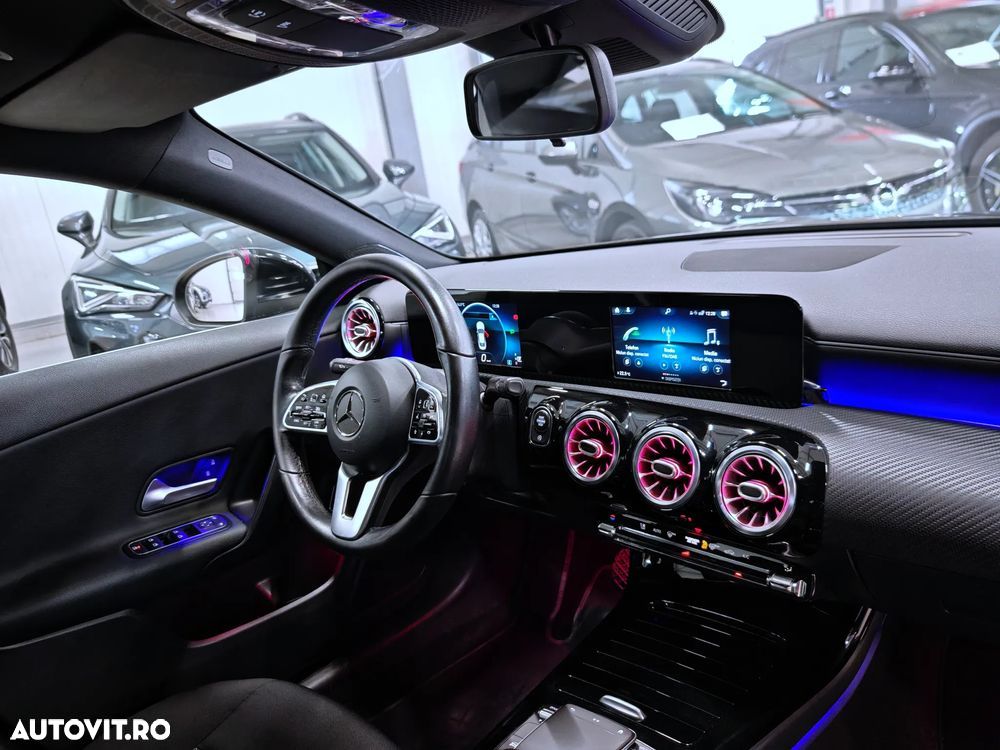 Mercedes-Benz CLA 180 7G-DCT - 8