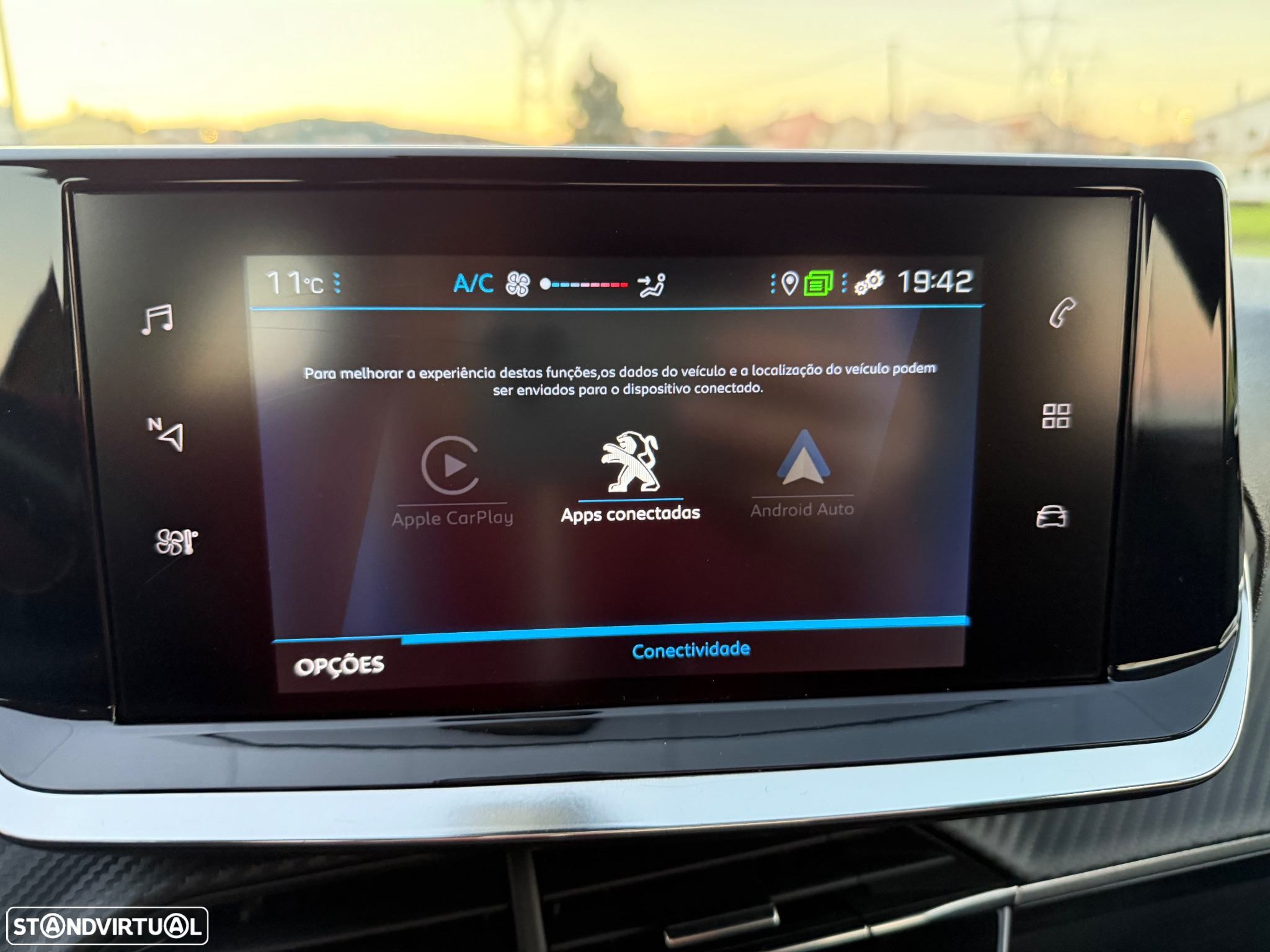 Peugeot 208 BlueHDi 100 Active Pack - 29