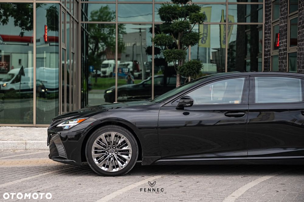 Lexus LS - 15