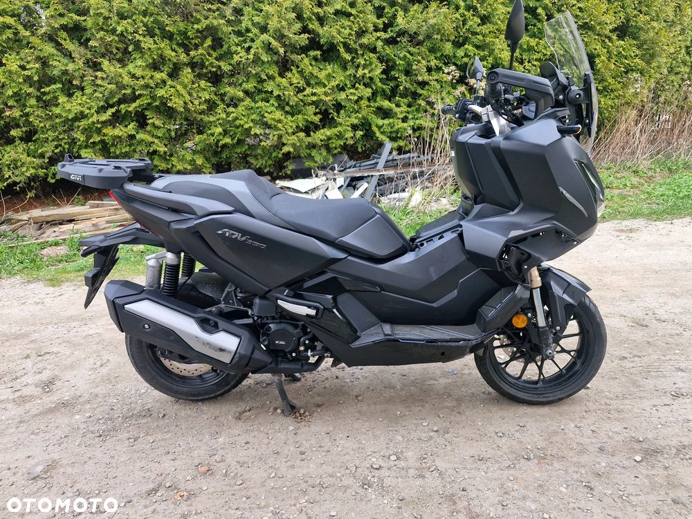 Honda ADV350 - 7