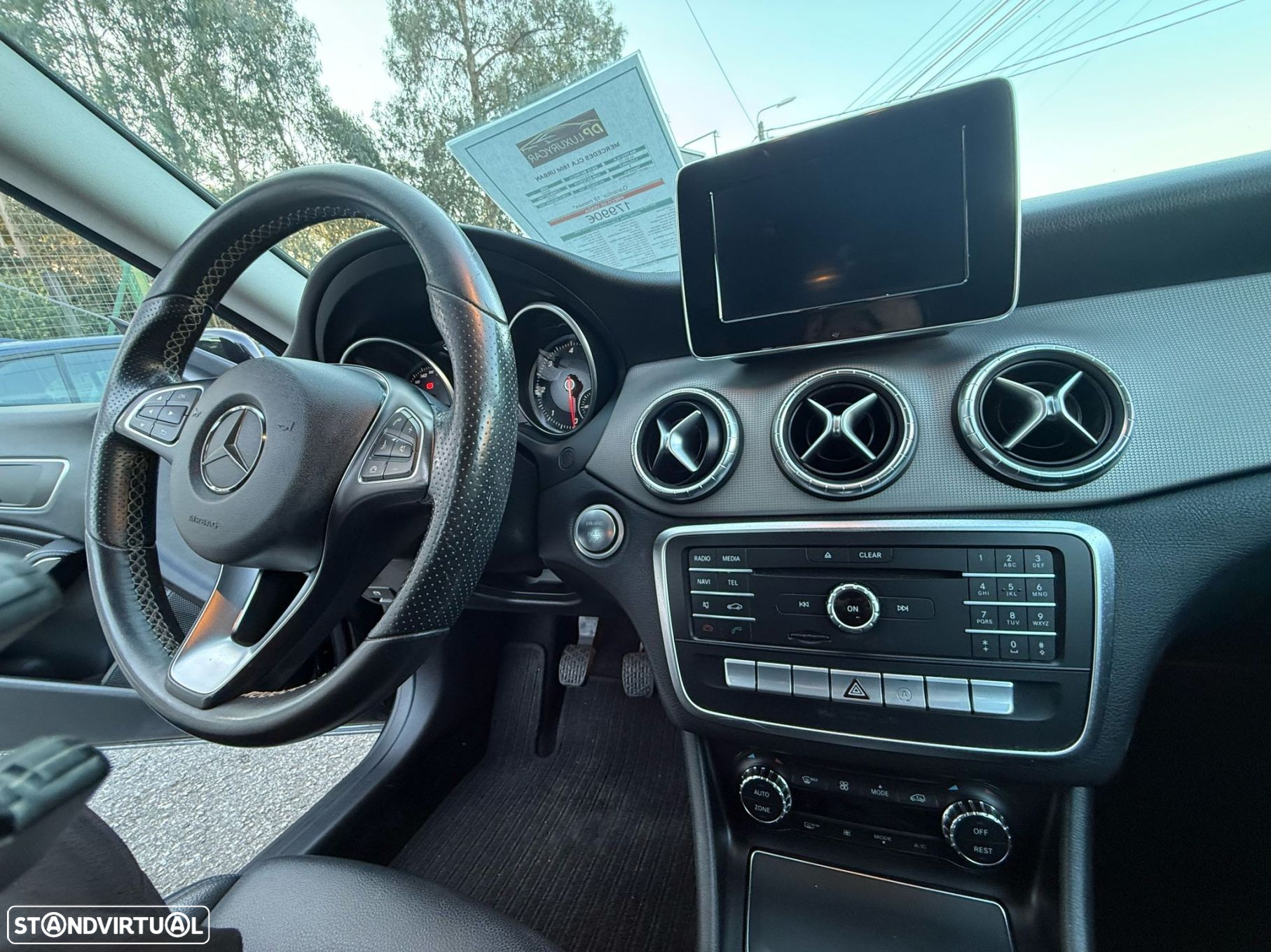 Mercedes-Benz CLA 180 d Shooting Brake Urban - 17