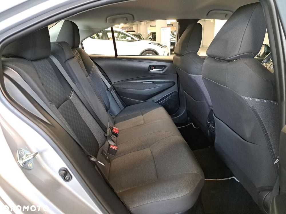 Toyota Corolla 1.8 Hybrid Comfort - 15