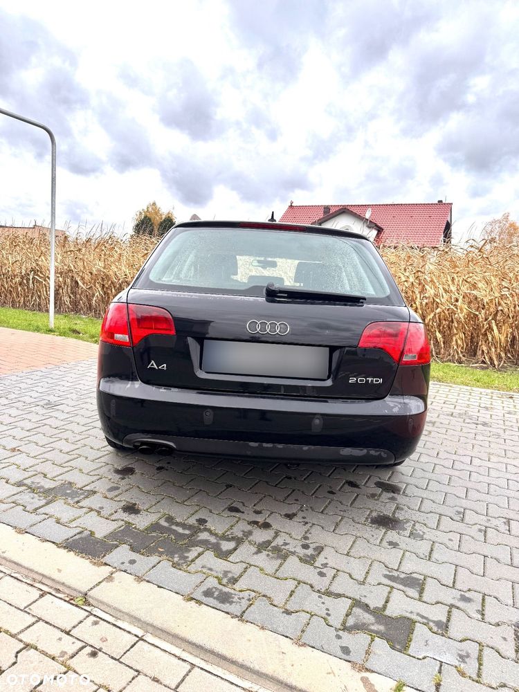 Audi A4 Avant - 9