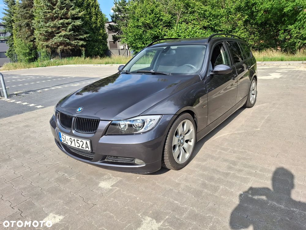 BMW Seria 3 320i - 17