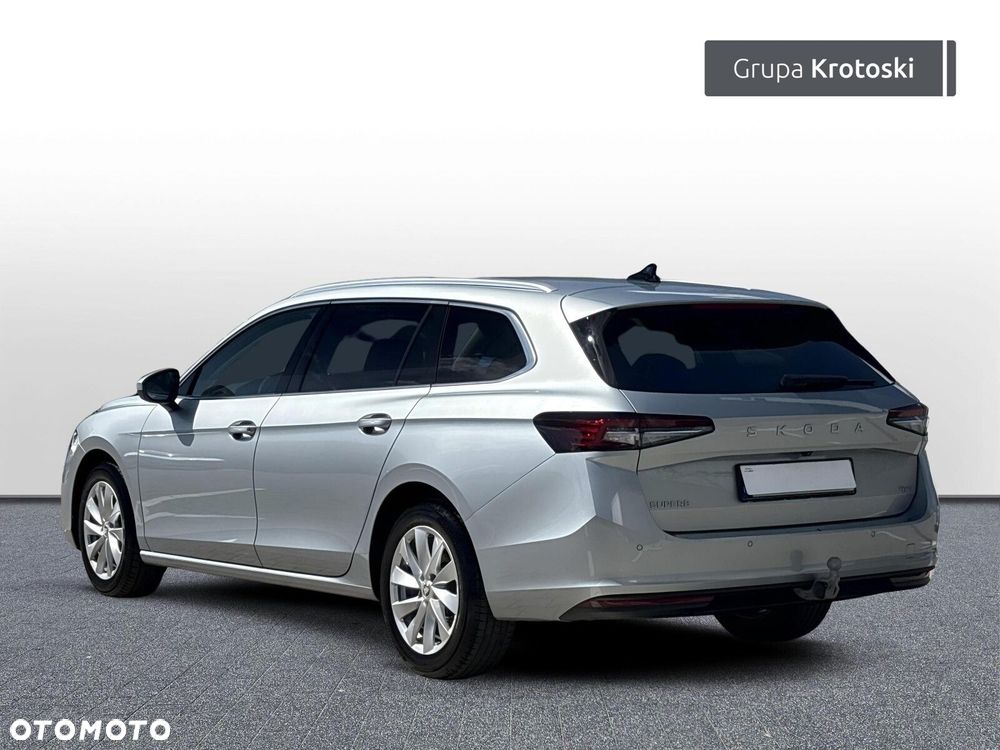 Skoda Superb 2.0 TDI SCR 4x4 Selection DSG - 5