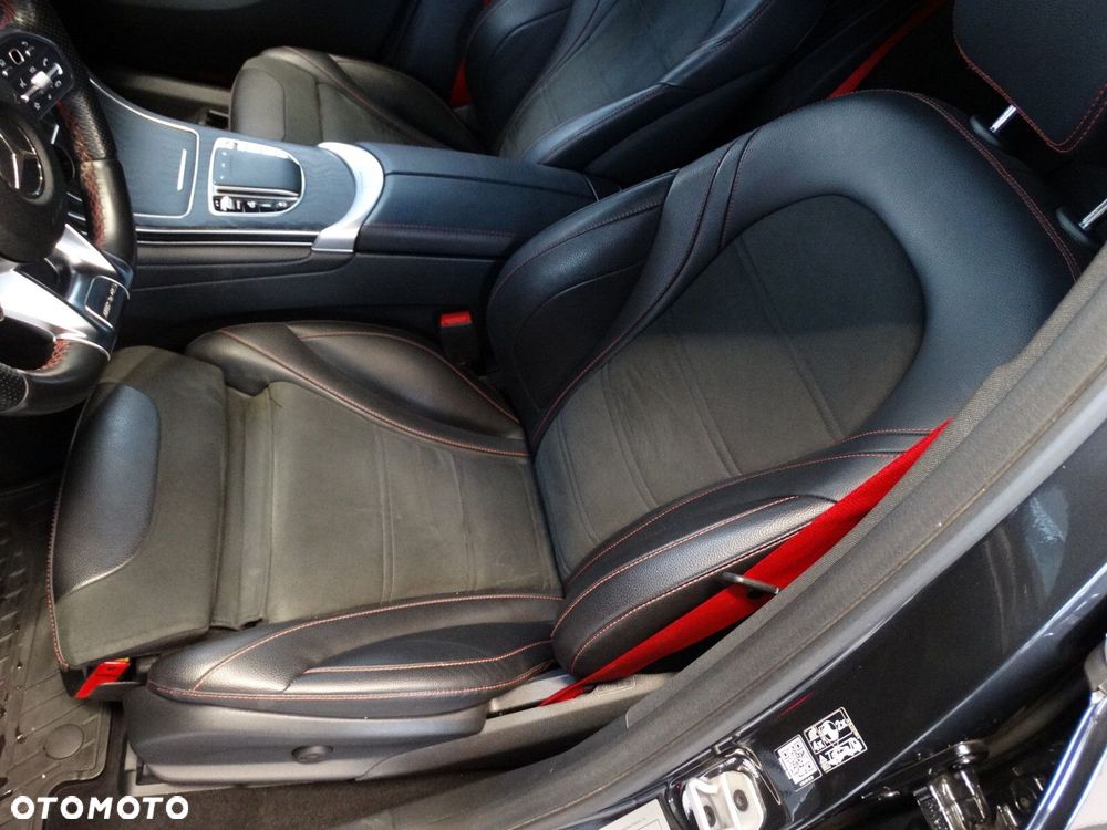 Mercedes-Benz GLC - 22