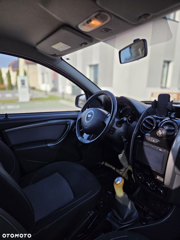 Dacia Duster 1.6 SCe Access S&S - 15