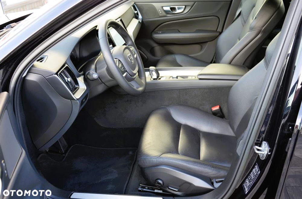 Volvo V60 B4 D Geartronic Momentum Pro - 15