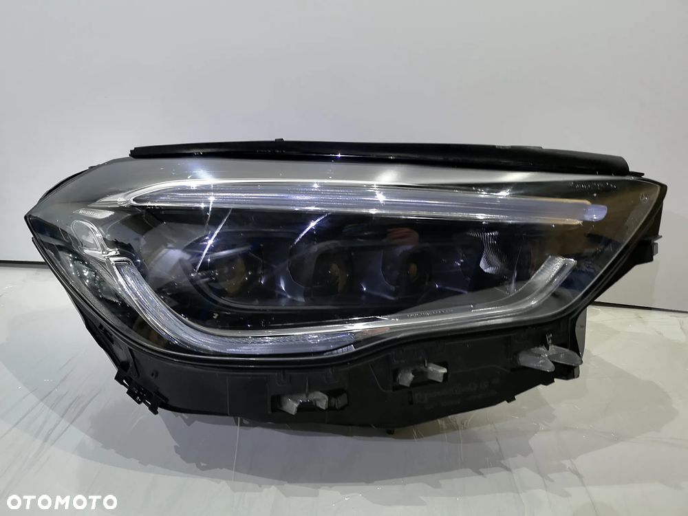 Lampa Prawa Mercedes GLA A247 W247 MULTIBEAM LED Full Led Przód Przednia