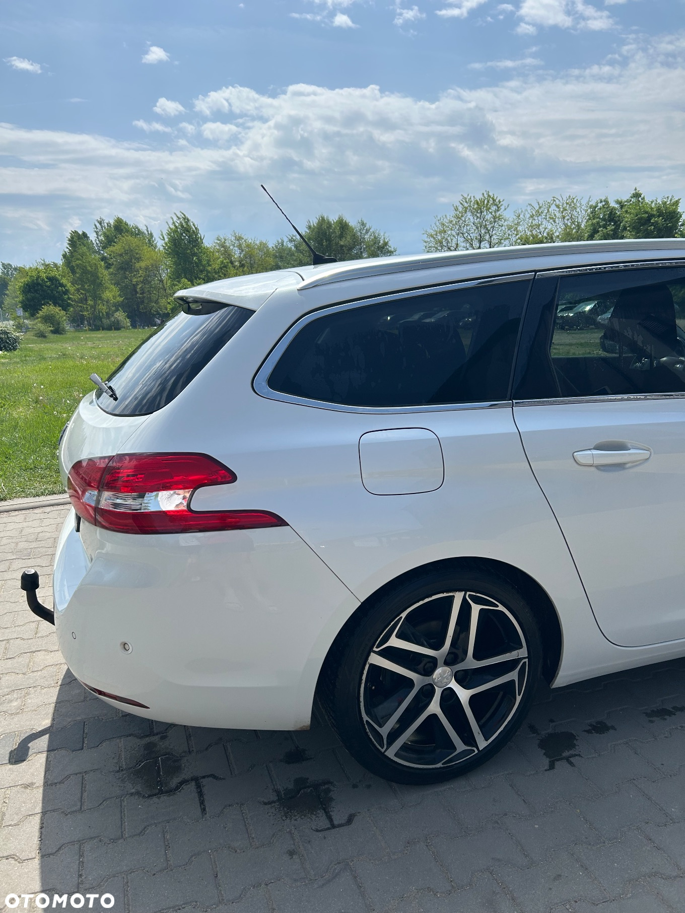 Peugeot 308 1.5 BlueHDi Allure S&S - 6