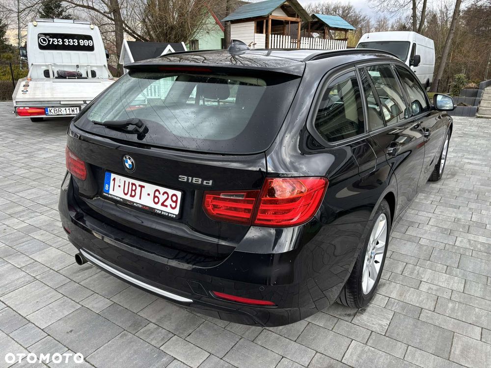 BMW Seria 3 318d DPF Edition Exclusive - 18