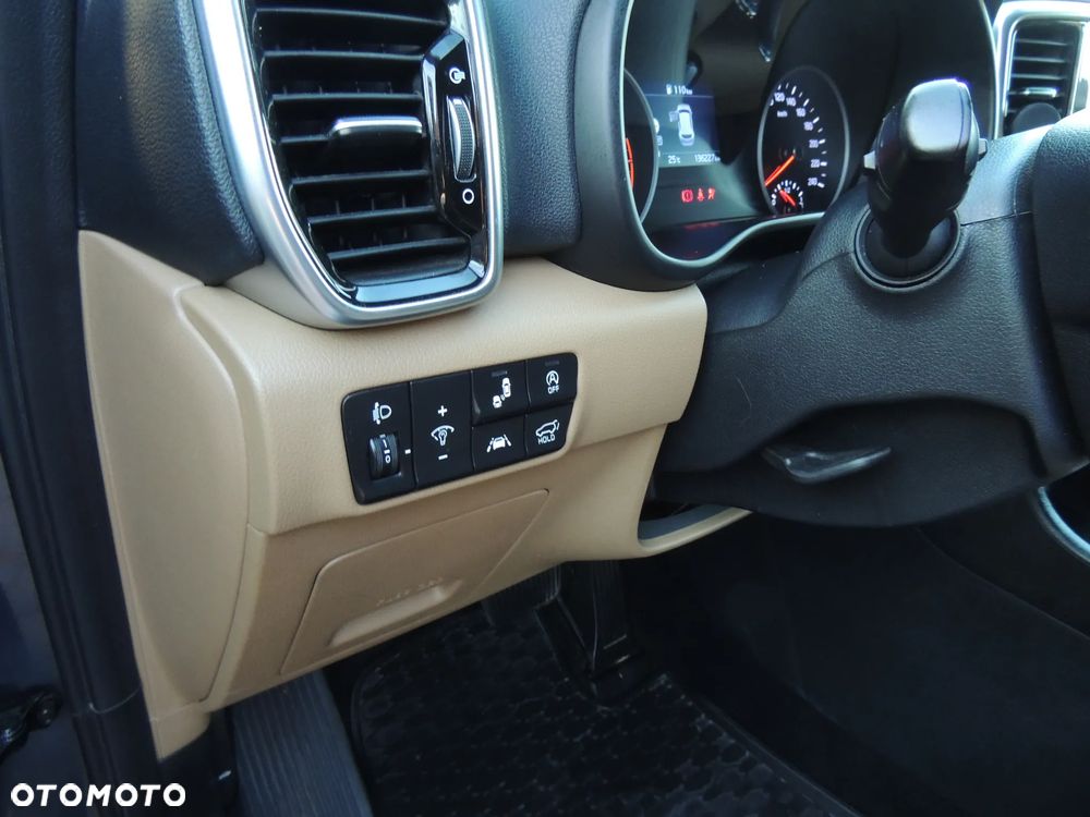 Kia Sportage 1.6 T-GDI L Business Line Plus 4WD DCT - 25