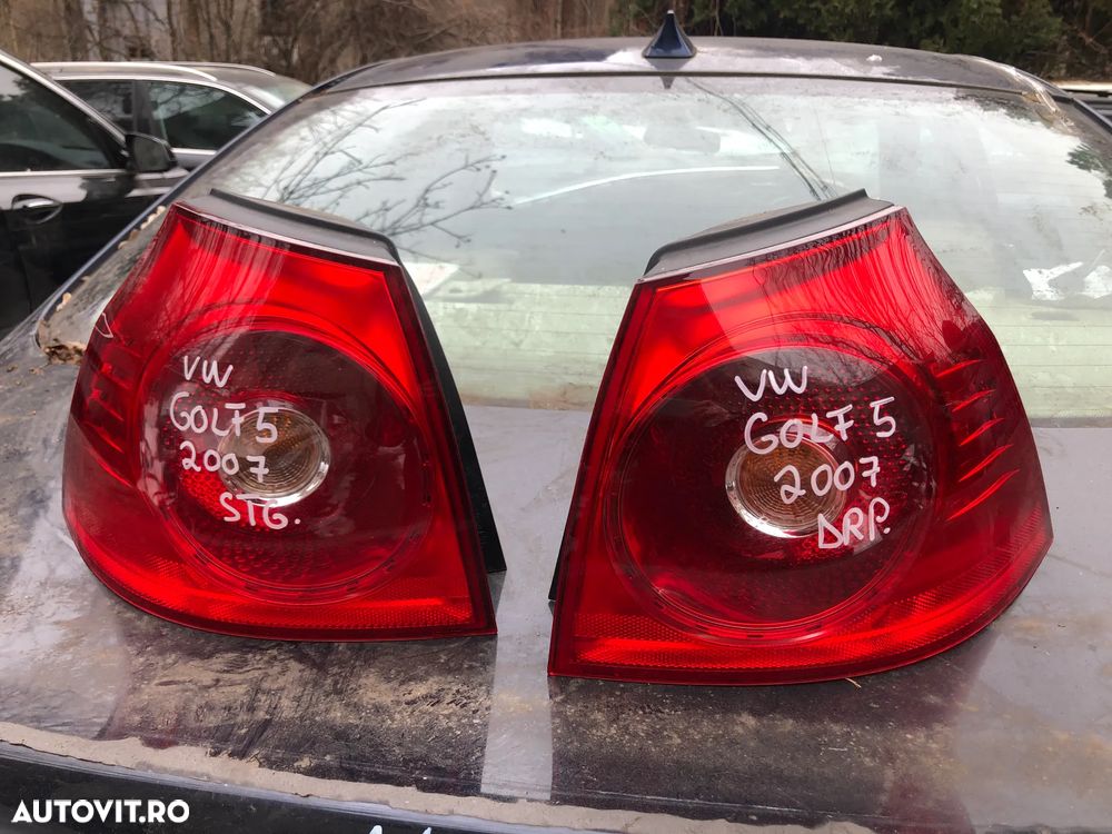 Stop stanga/Stop dreapta aripa spate VW Volkswagen Golf 5 - 4