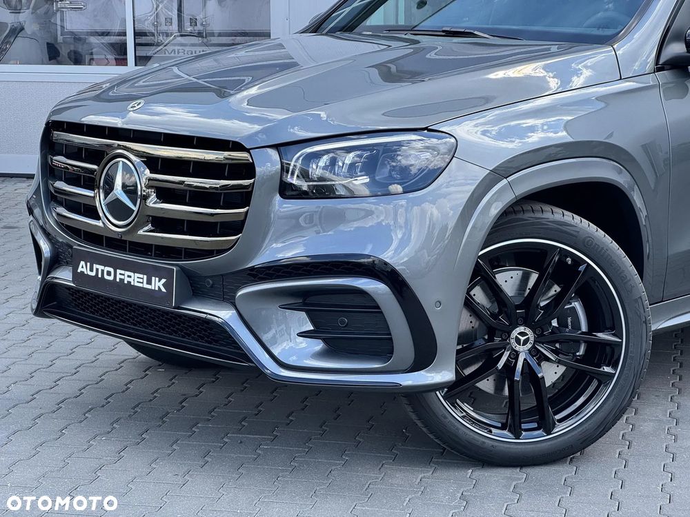 Mercedes-Benz GLS - 3