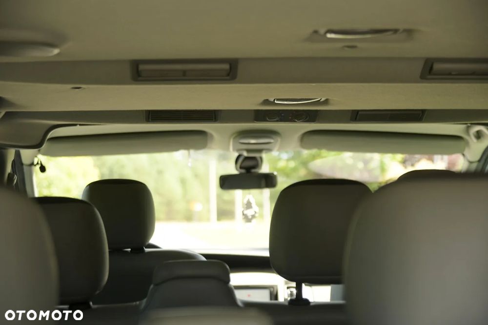 Opel Vivaro - 18