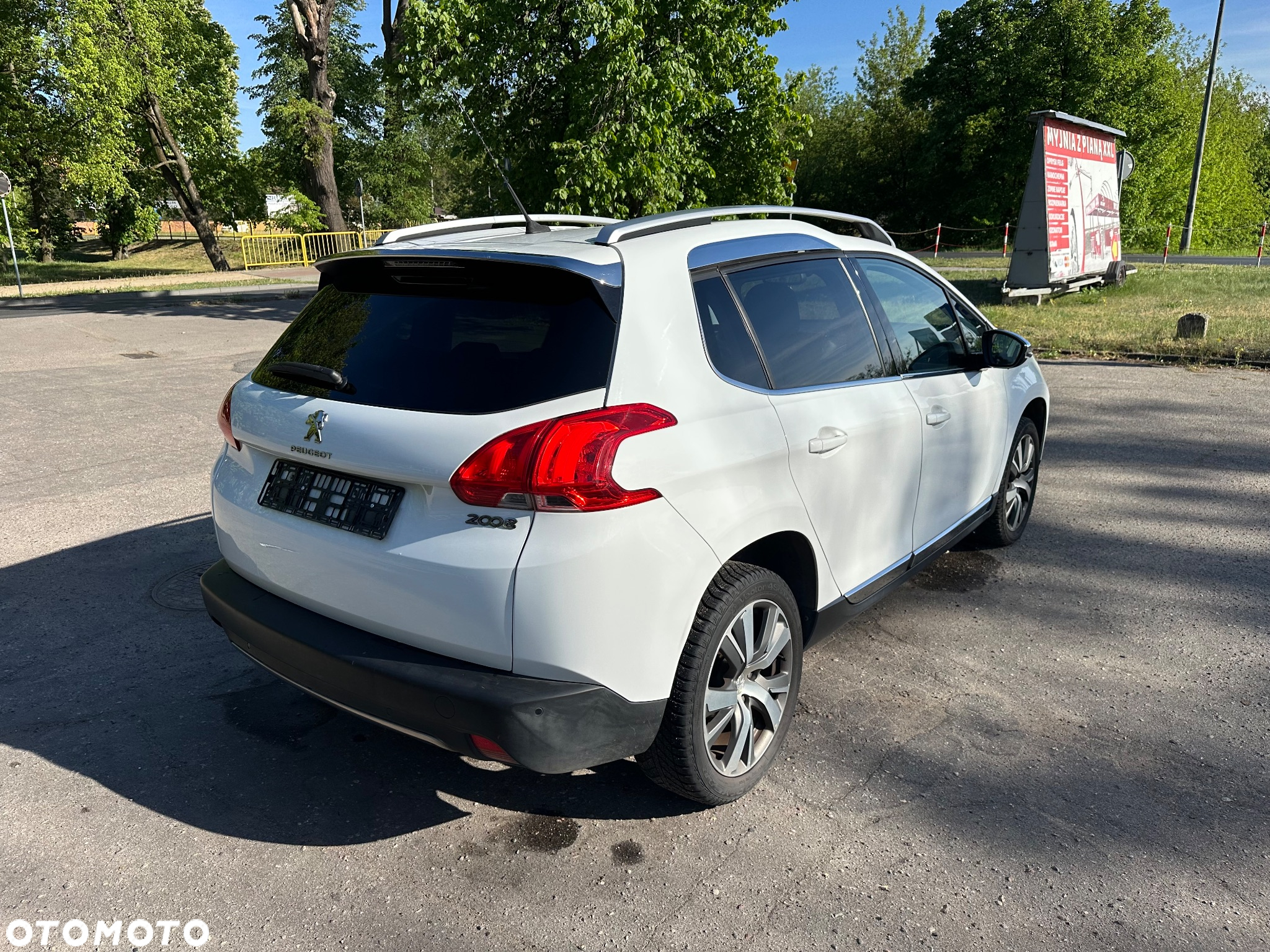 Peugeot 2008 1.6 VTi Allure - 22