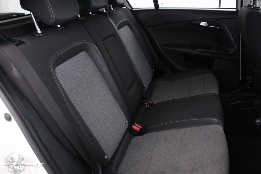 Fiat Tipo Cross 1.0 GSE T3 - 15