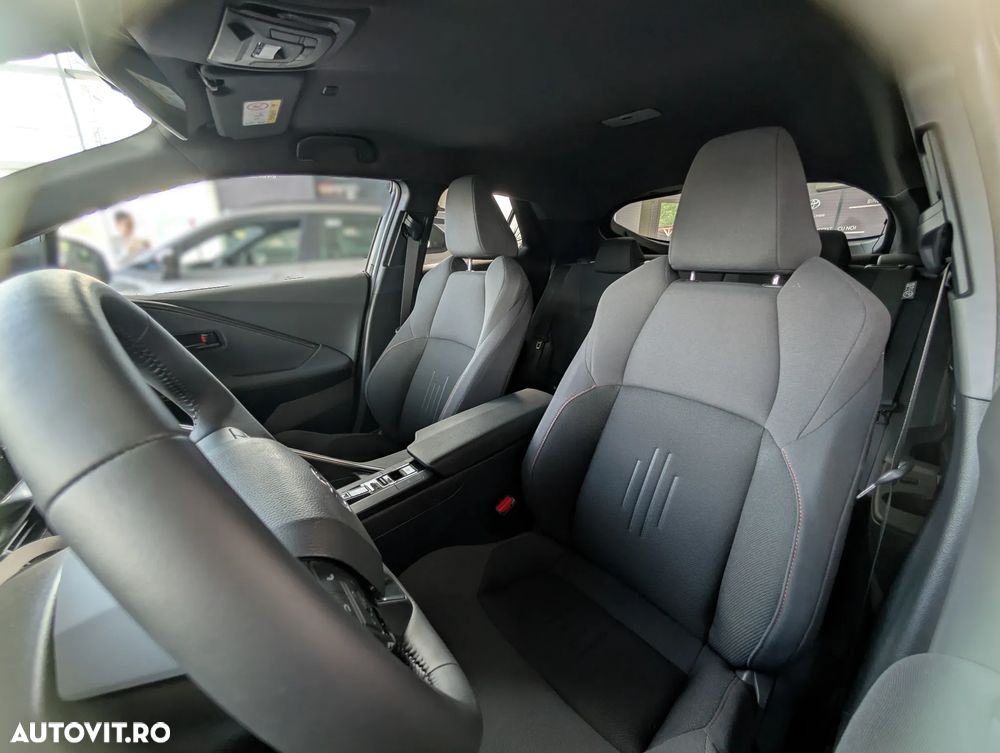 Toyota C-HR 2.0 HEV 197 CP 4x2 CVT Dynamic - 10