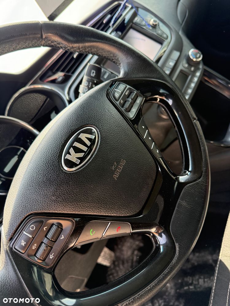 Kia Ceed 1.6 CRDi 136 ISG Vision - 20