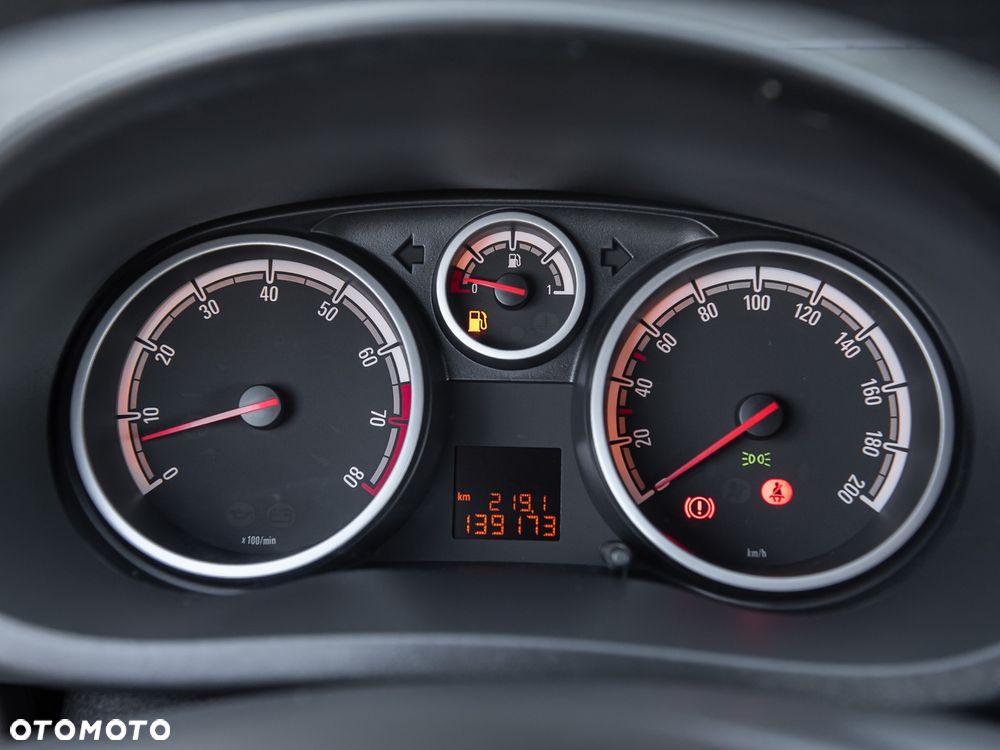 Opel Corsa 1.4 16V Sport - 18