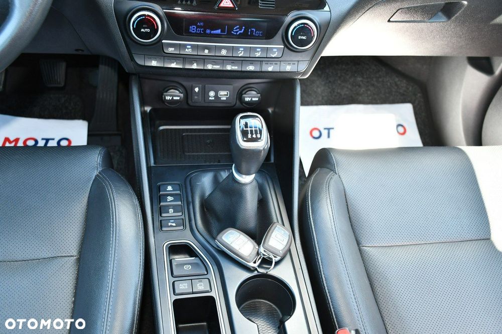 Hyundai Tucson blue 1.6 CRDi 2WD Trend - 25