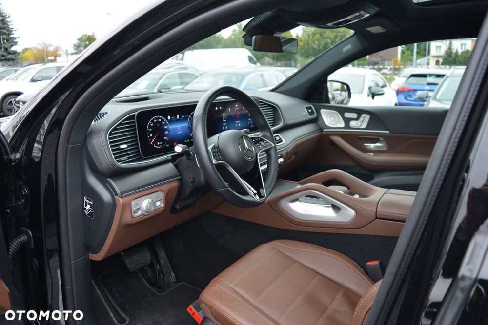 Mercedes-Benz GLE - 16