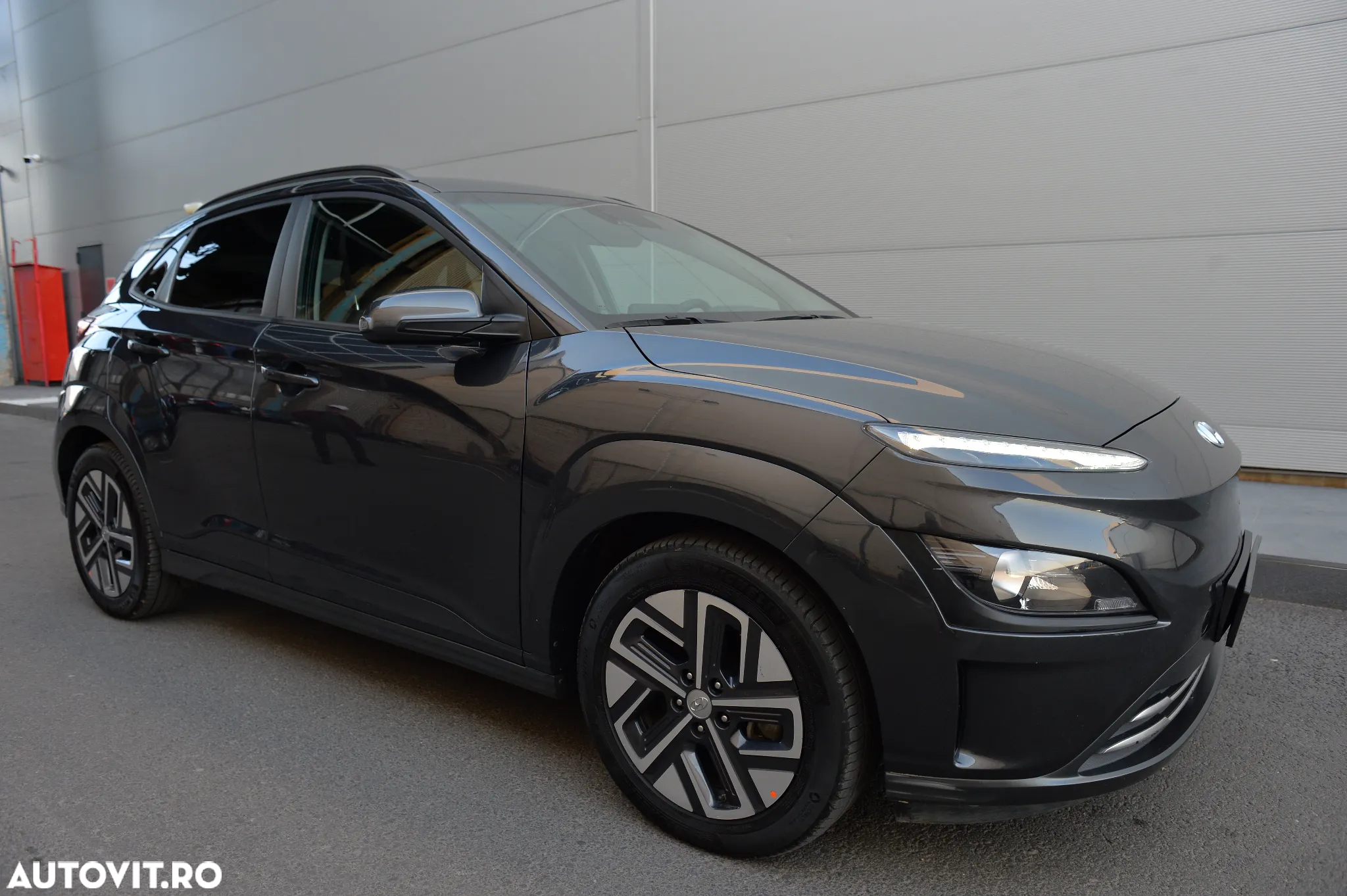 Hyundai KONA Electric 204CP Highway + Navi - 17