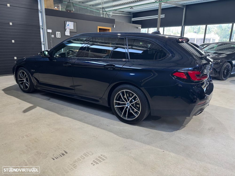 BMW 530 e Pack Desportivo M - 6